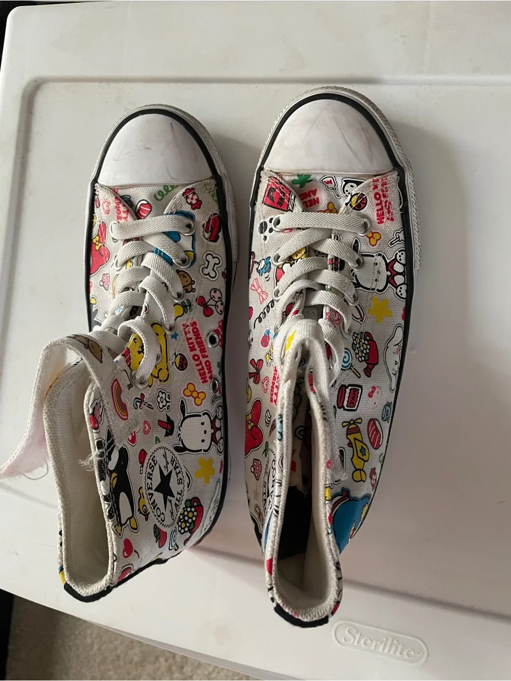 Hello Kitty White Multicolor Graphic Kids High-Top All Star Converse